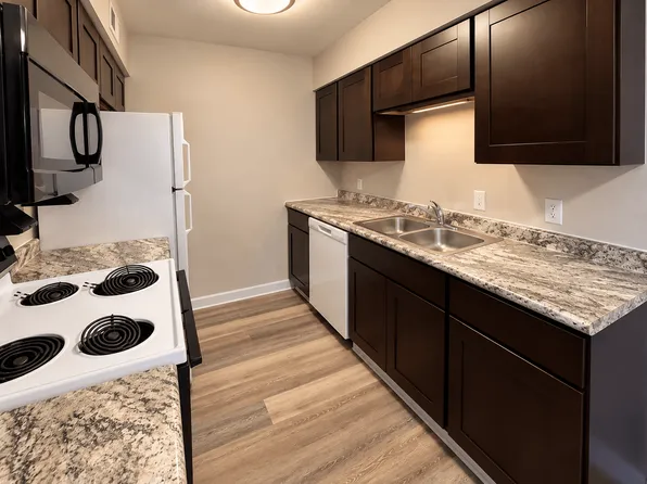 Walnut Creek Apartments