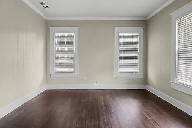 835 S Robertson Ave — Photo 4
