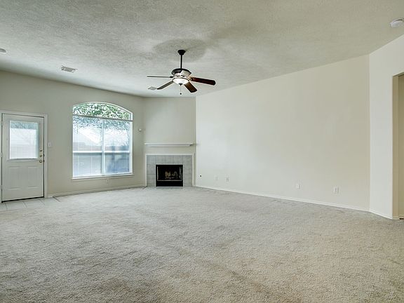 2nd image of 4203 Seminole Dr