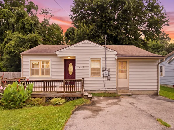 205 Dinsmore St, Berea, KY 40403