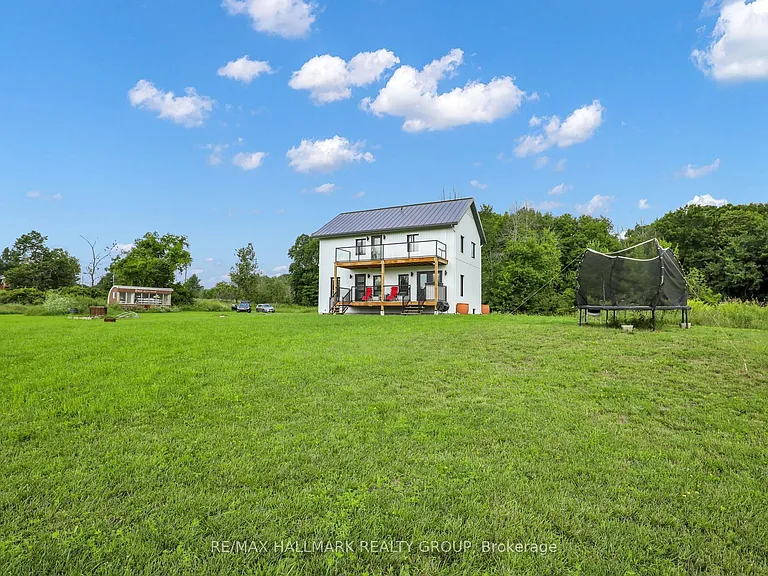 165 Knapp St — Photo 36