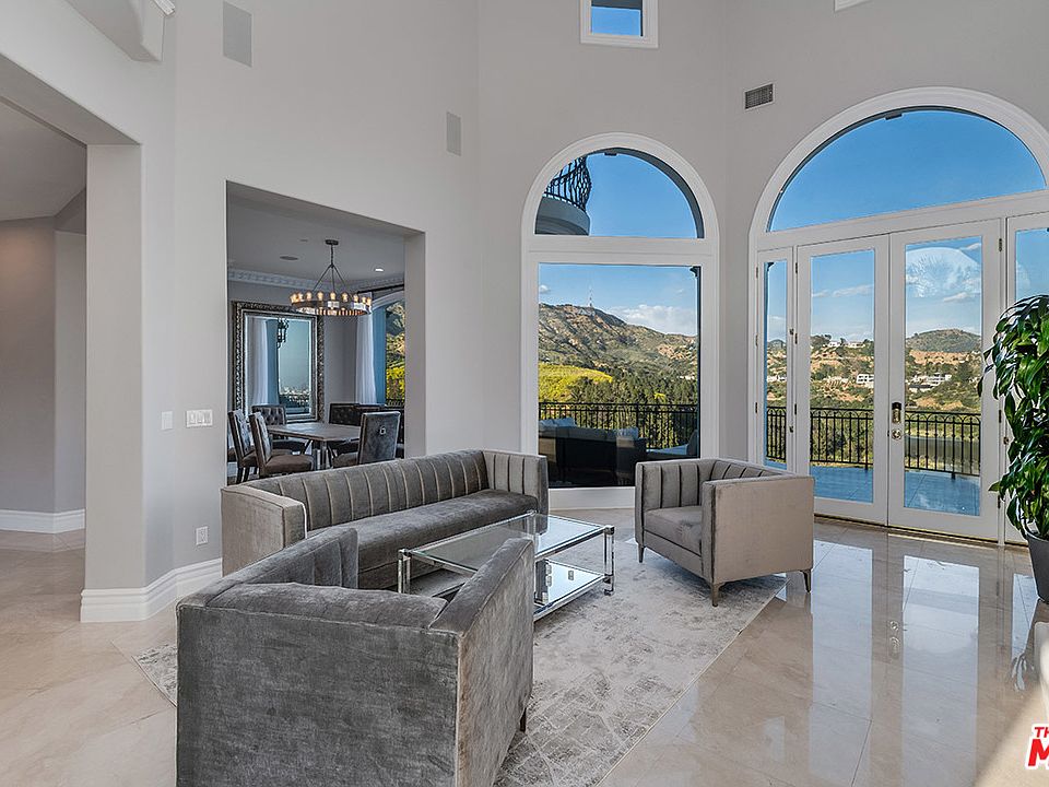 1st image of 2968 Lakeridge Dr