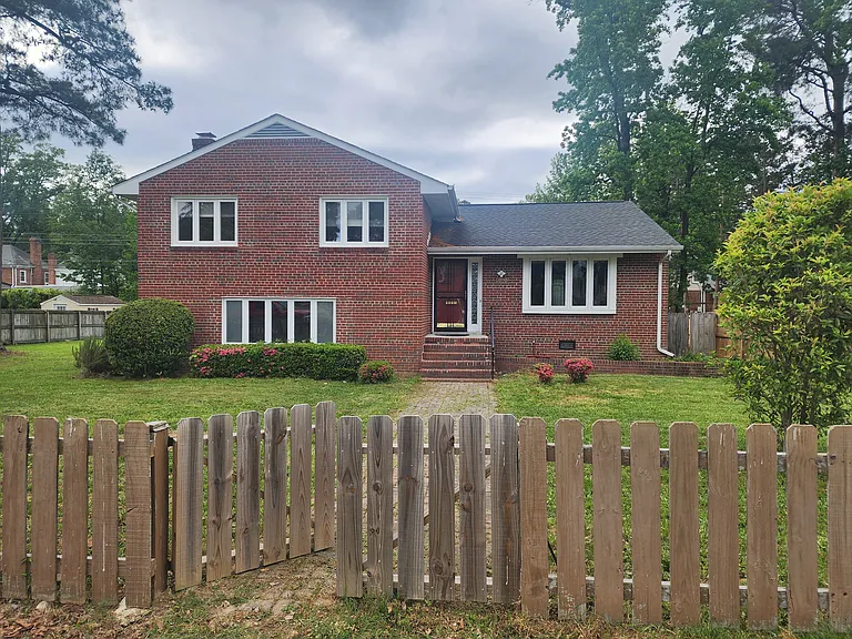 1600 Treboy Ave — Photo 1
