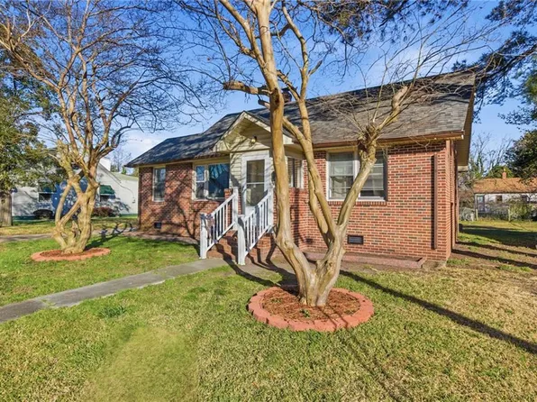 2317 Azalea Ave, Portsmouth, VA 23704