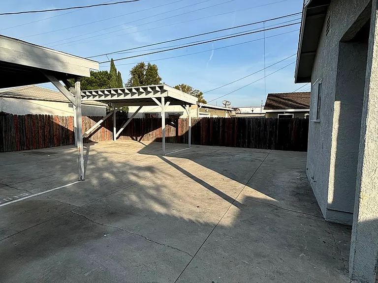 11015 S San Pedro St #11017 — Photo 13