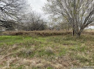 1549 Zion Hill Rd, Seguin, TX 78155