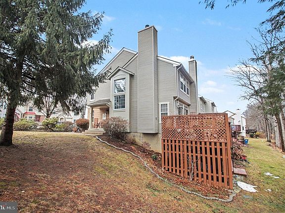 4th image of 15795 Widewater Dr
