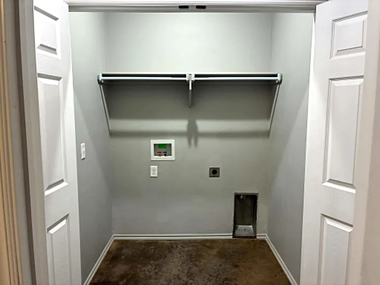 Animireddy Duplex~ Blue Team — Photo 22