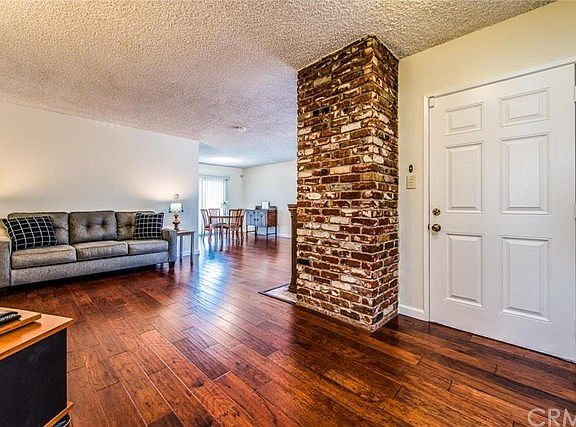 5th image of 9741 Lochinvar Dr