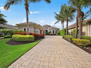 29014 Blaisdell Dr, Naples, FL 34119