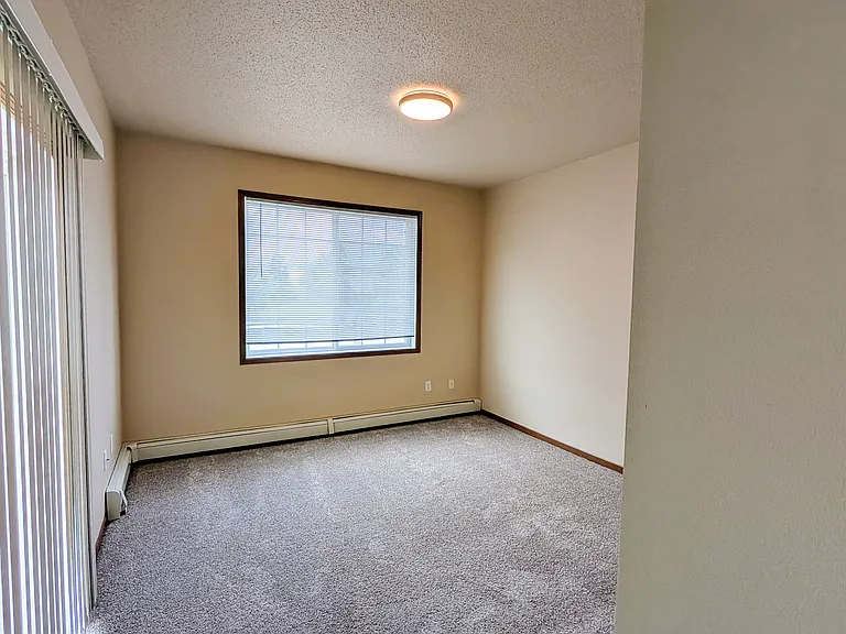 Amber Crossing Apartments — Photo 15
