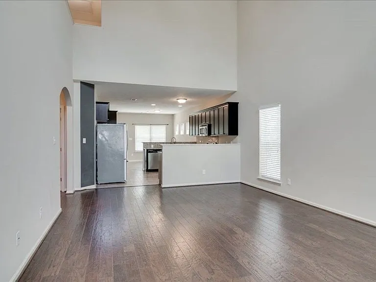 763 Chinaberry Ct — Photo 25