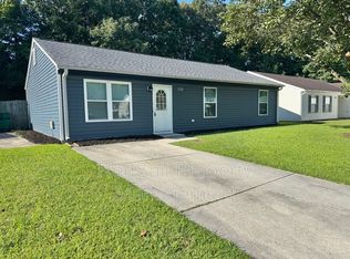 520 Michael Irvin Dr, Newport News, VA 23608