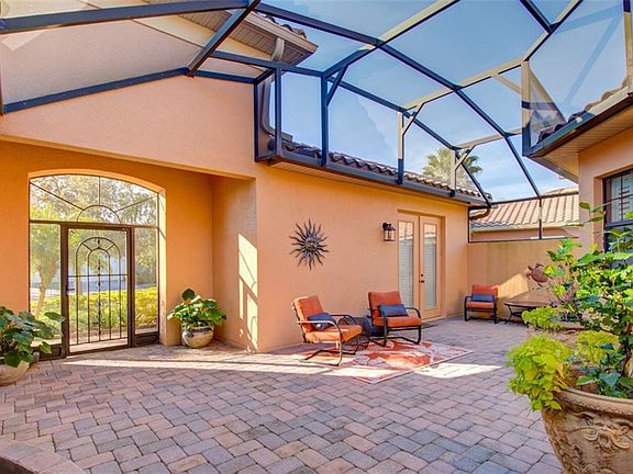 3rd image of 232 Escondido Ct