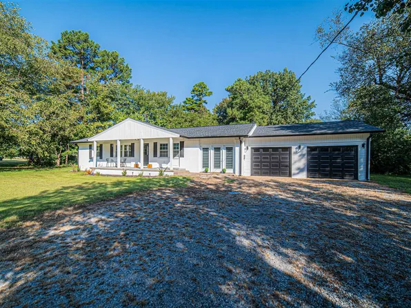 9755 Woodville Rd, Kevil, KY 42053