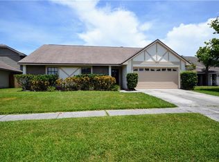 1905 Firethorn Ct, Brandon, FL 33511