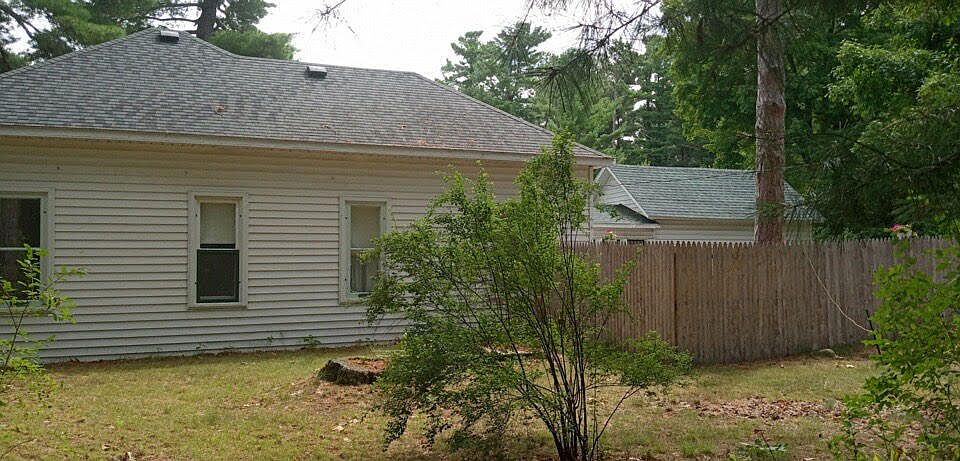 1st image of 800 Livingston Dr