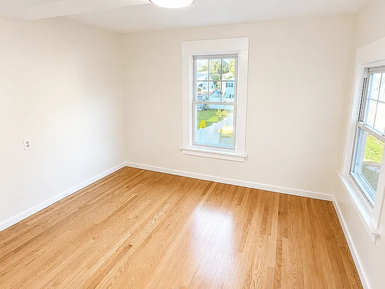 55 Prospect Ave — Photo 8