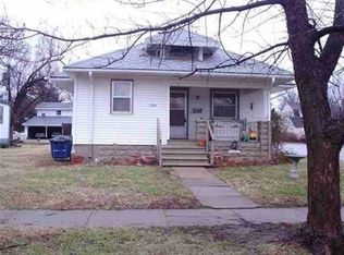 528 Poplar St, Halstead, KS 67056