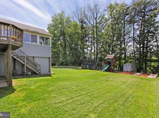 6127 Franconia Station Ln, Alexandria, VA 22310
