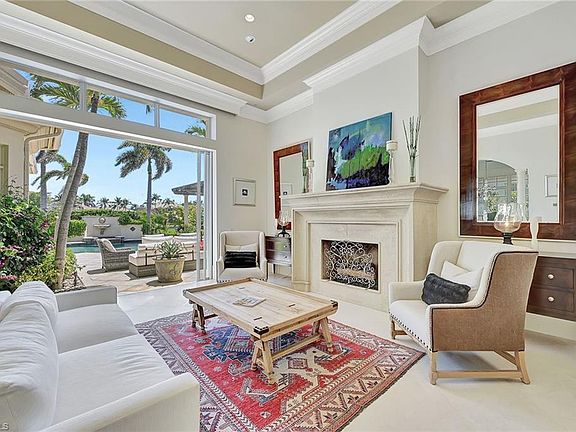 2nd image of 2052 Isla Vista Ln