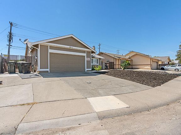 2nd image of 8116 Steinbeck Way