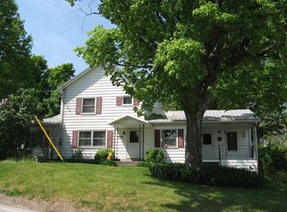 5299 Old Telephone Rd, East Bethany, NY 14054