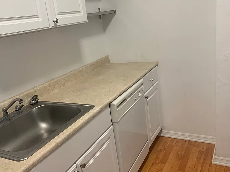 5132 Keystone St — Photo 3
