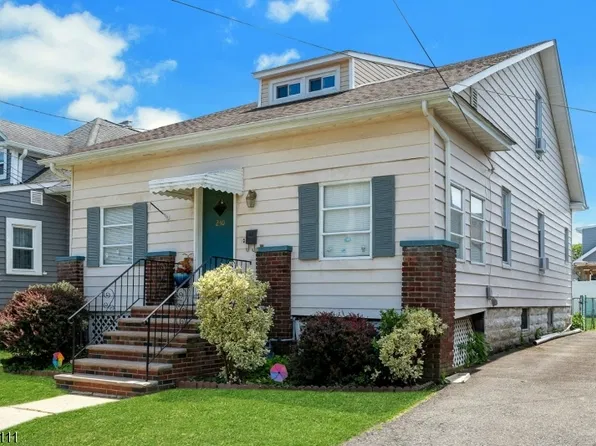 230 Sherman Ave, Roselle Park Boro, NJ 07204