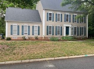 1 River Way Dr, Greer, SC 29651