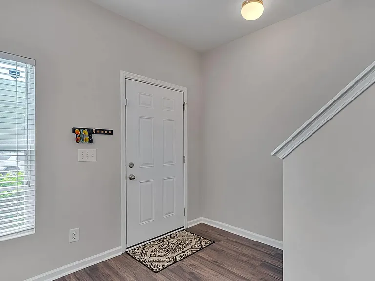 3114 Courtney Creek Blvd — Photo 7