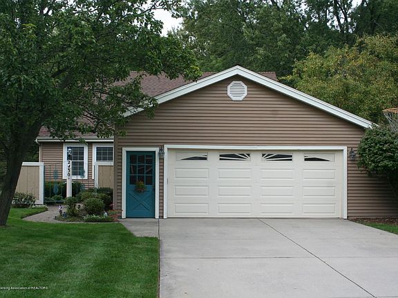 2nd image of 2930 Margate Ln