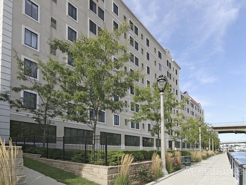 1858 N COMMERCE ST Milwaukee WI Zillow