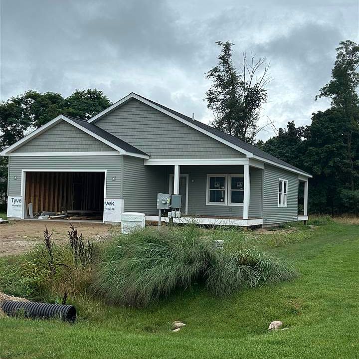 1st image of 114 Peppervine Place