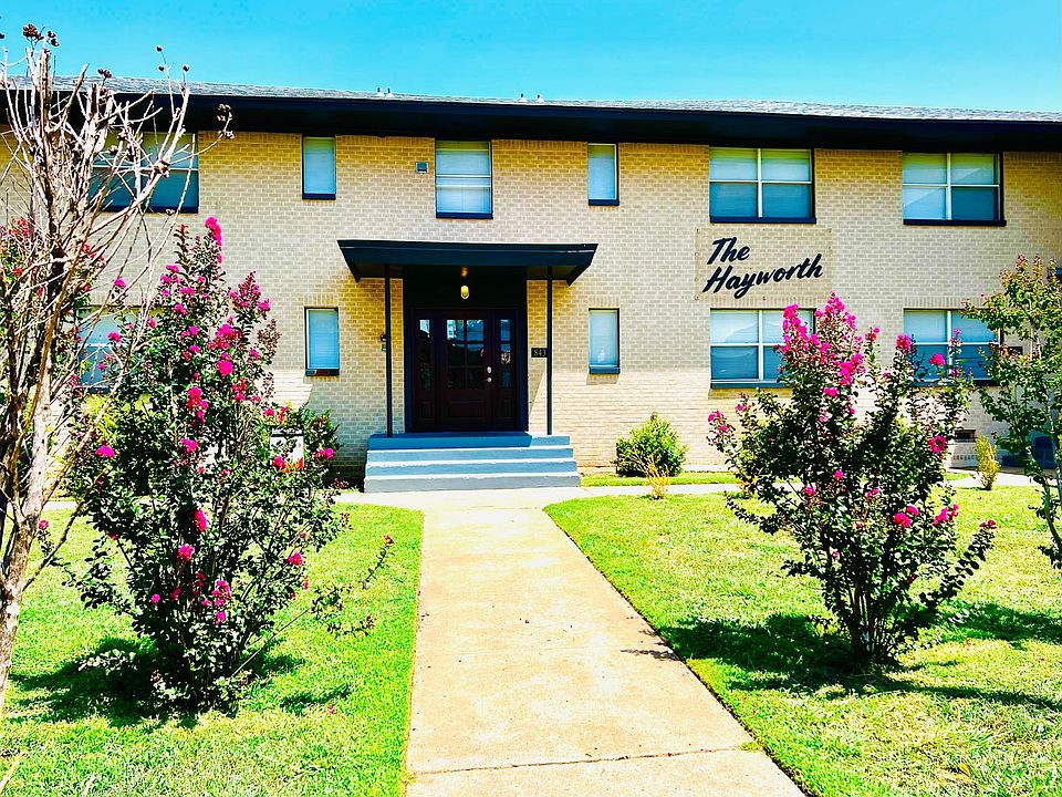 1st image of 843 East Dr APT 1
