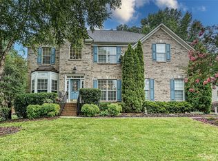 15901 Woodcote Dr, Huntersville, NC 28078