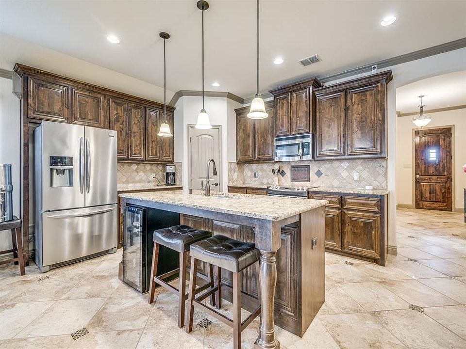 1st image of 16320 Stillhouse Hollow Ct