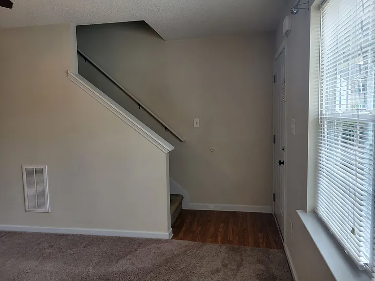 1002 Ornate Dr — Photo 26