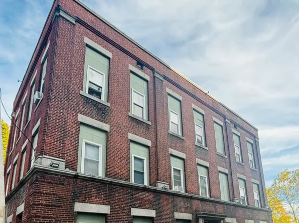 10 Pleasant St, Fitchburg, MA