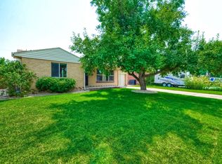 1440 S Eaton Ct, Lakewood, CO 80232