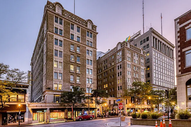 Building Photo - One Eleven on East