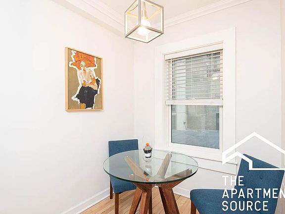 5th image of 2324 N Lincoln Park W APT 3B