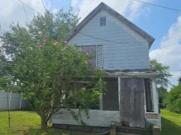5904 Harvey St, East New Market, MD 21631
