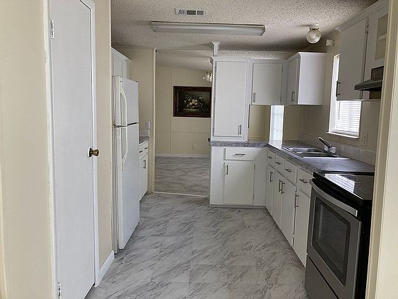 4th image of 19800 SW 180th Ave Lot 272
