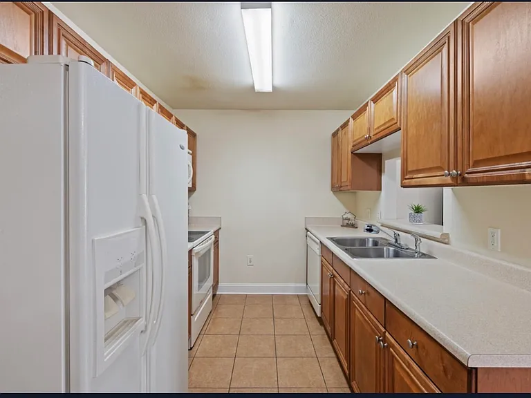 789 Majestic Dr — Photo 8