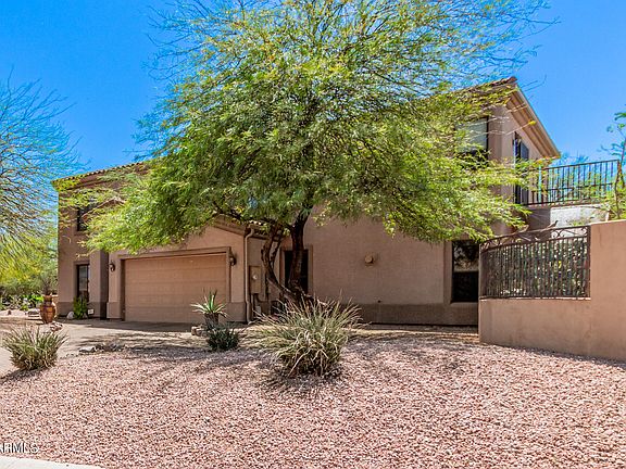 5th image of 13813 N Cambria Drive #B