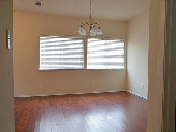 5th image of 20546 Patriot Park Ln