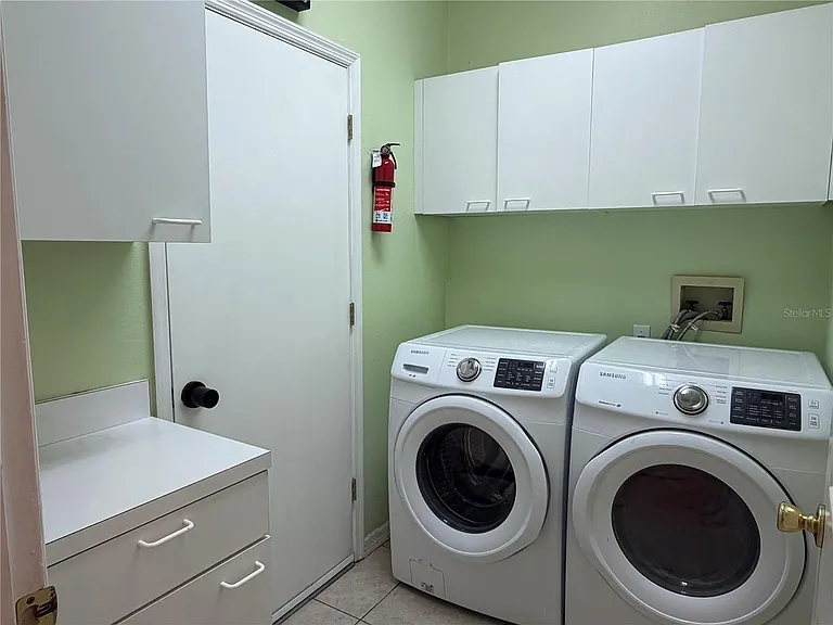 10237 Facet Ct — Photo 21