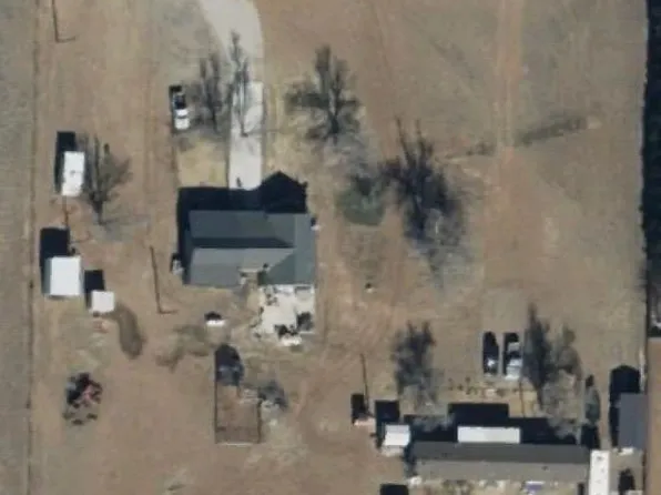 6832 Bear Rd, Lubbock, TX 79407