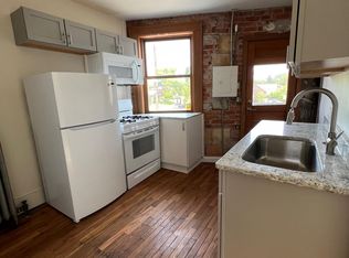 22940 Woodward Ave #B, Ferndale, MI 48220